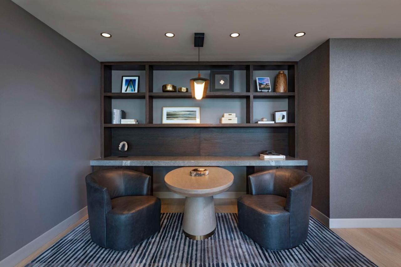 Отель Hyatt Regency Baytown-Houston Экстерьер фото